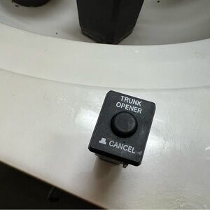 07-17 Lexus LS460 Glove Box Trunk Lid Opener Release Control Switch Button OEM